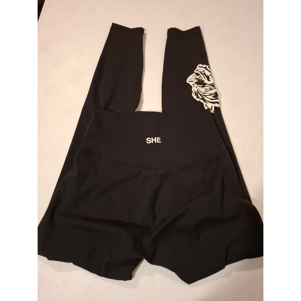 Darc Sport SHE Wolves Leggings Womens Small Black High Rise Ankle Yoga EUC(1908